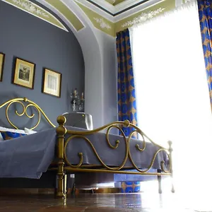  Bed & Breakfast Junior
